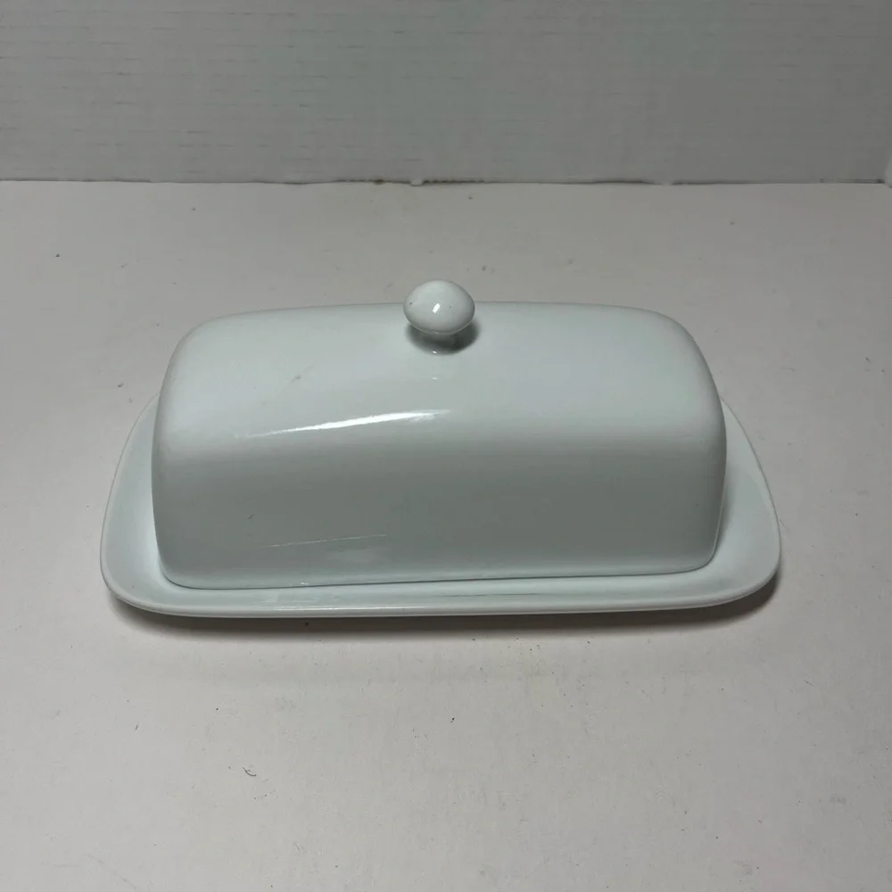 Butter Dish with lid